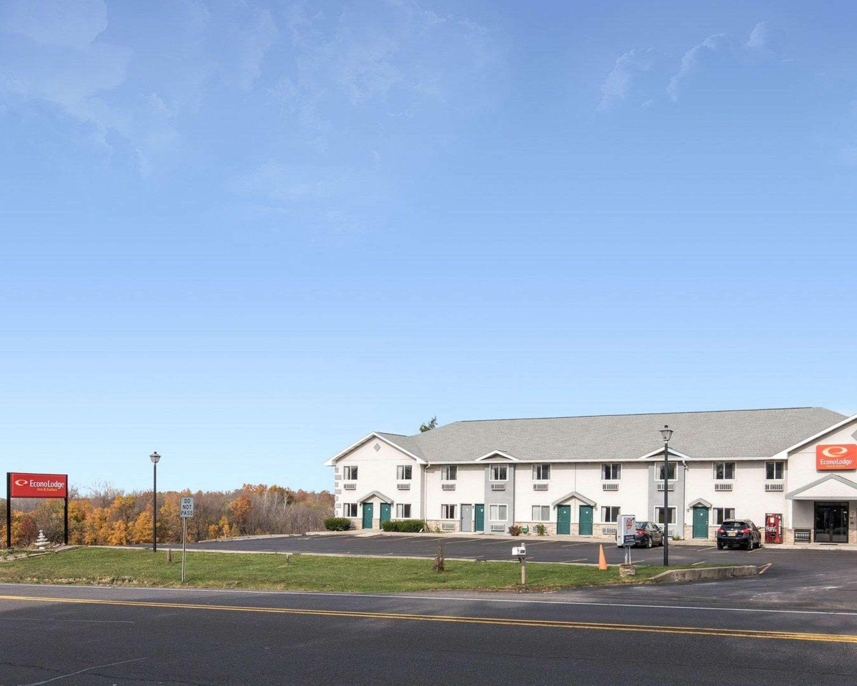 Econo Lodge Inn&Suites Canandaigua Exterior foto